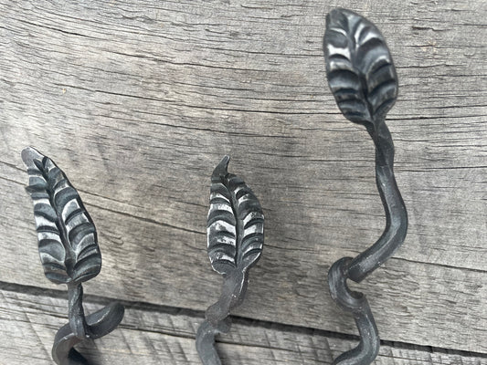 Gothic Leaf Wall Hook